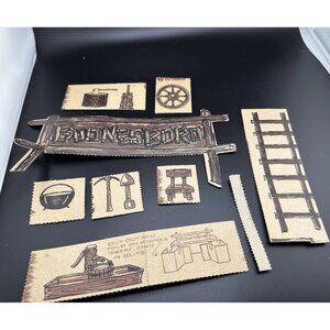 Vintage Marx PPC Cardboard‎ Boonesboro Fort Toy Daniel Boone 1960 Pieces READ